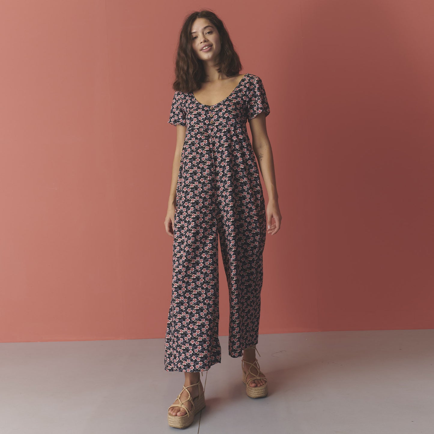 Katia Fabrics - Pattern Magazine - Travel Post Cards  - Spring Summer 2024