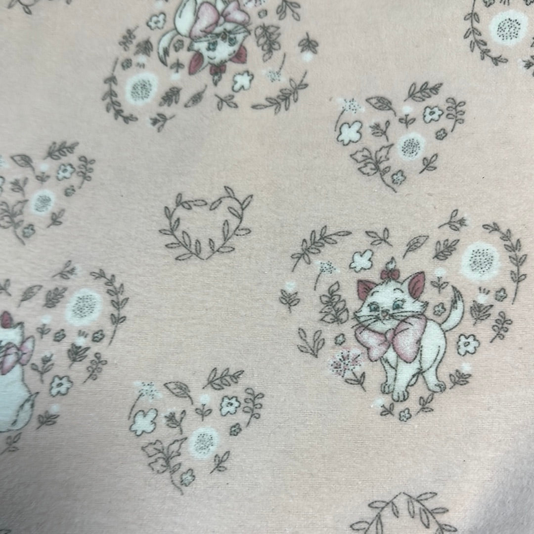 Flannel - Disney - Sentimental - Sweet Marie The Aristocats - Pink