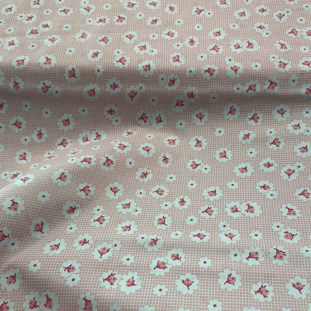 Vintage Floral - Pink Floral - Aunt Ella's Butterflies Collection by Darlene Zimmerman for Robert Kaufman