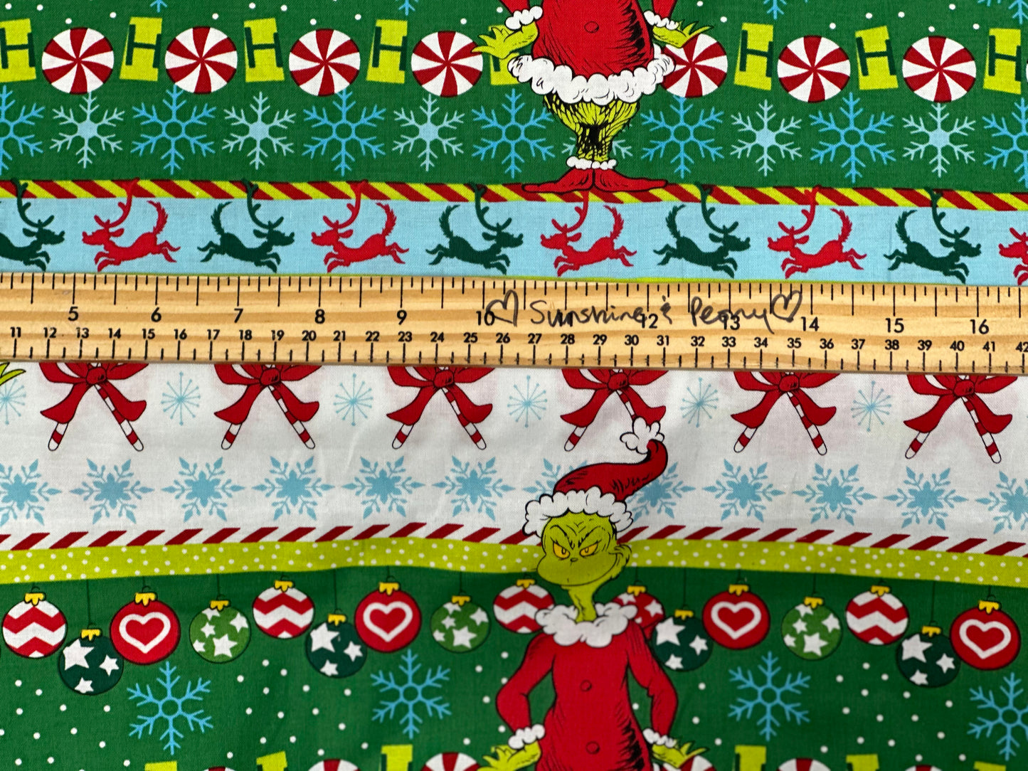 Robert Kaufman - Dr. Seuss - Christmas - How the Grinch Stole Christmas - Christmas border stripe