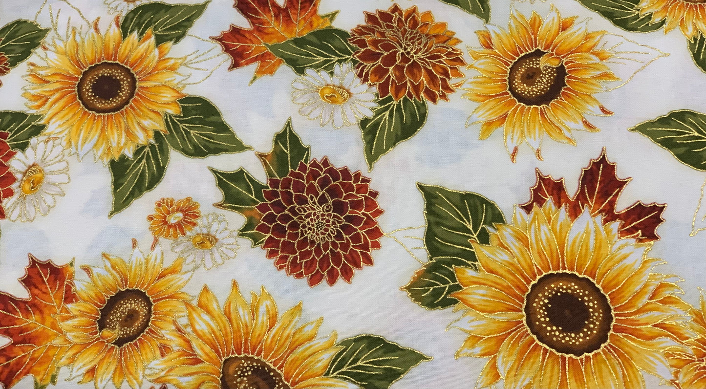 Last cut from bolt - approx 19.5" x Width of fabric - Robert Kaufman - Autumn Bouquet Vintage Sunflowers Metallic on Cream