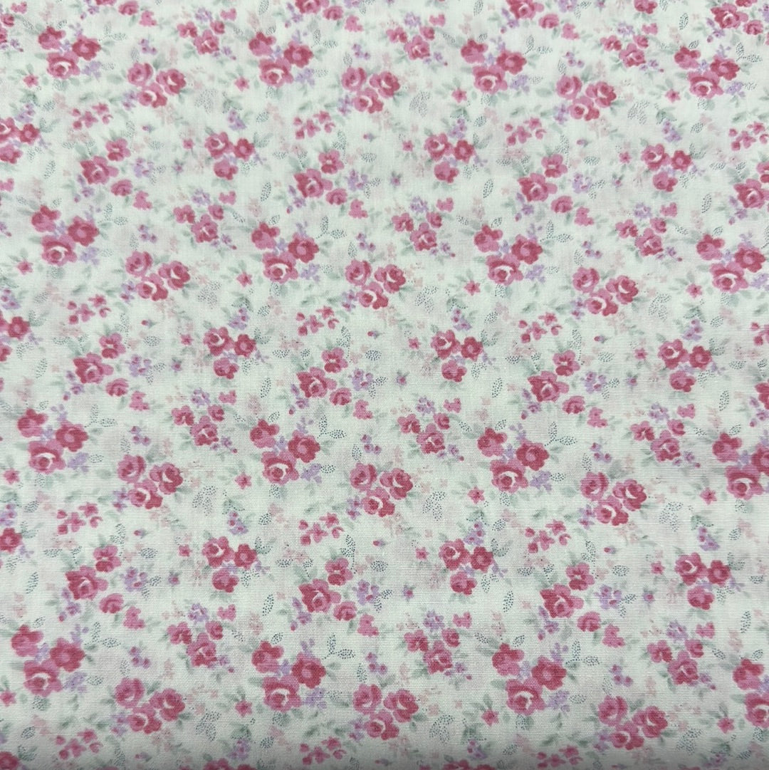 Last cut - 1 full metre - Petite garden - Vintage Pink Floral - by Sevenberry for Robert Kaufman Fabrics