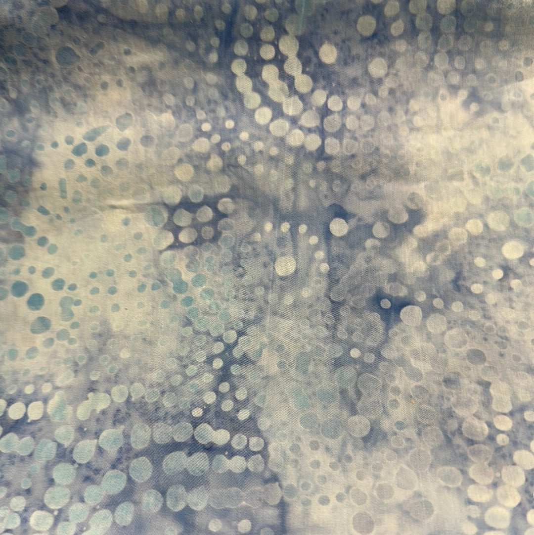 Robert Kaufman Artisan Batiks - Sky Blue - Swirls in Dots