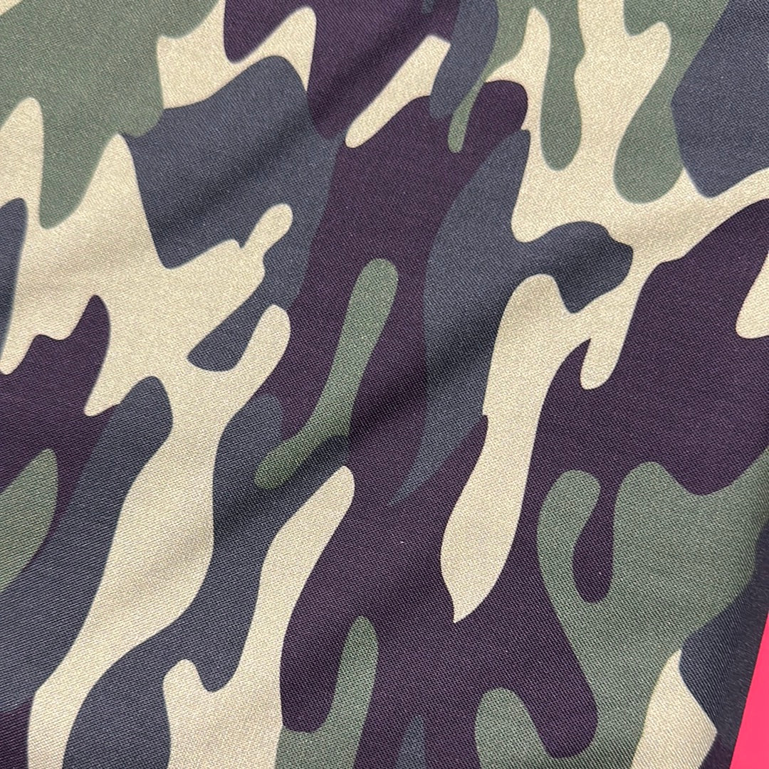 Last Half Yard - Riley Blake - Nobody Fights Alone - Camo Green