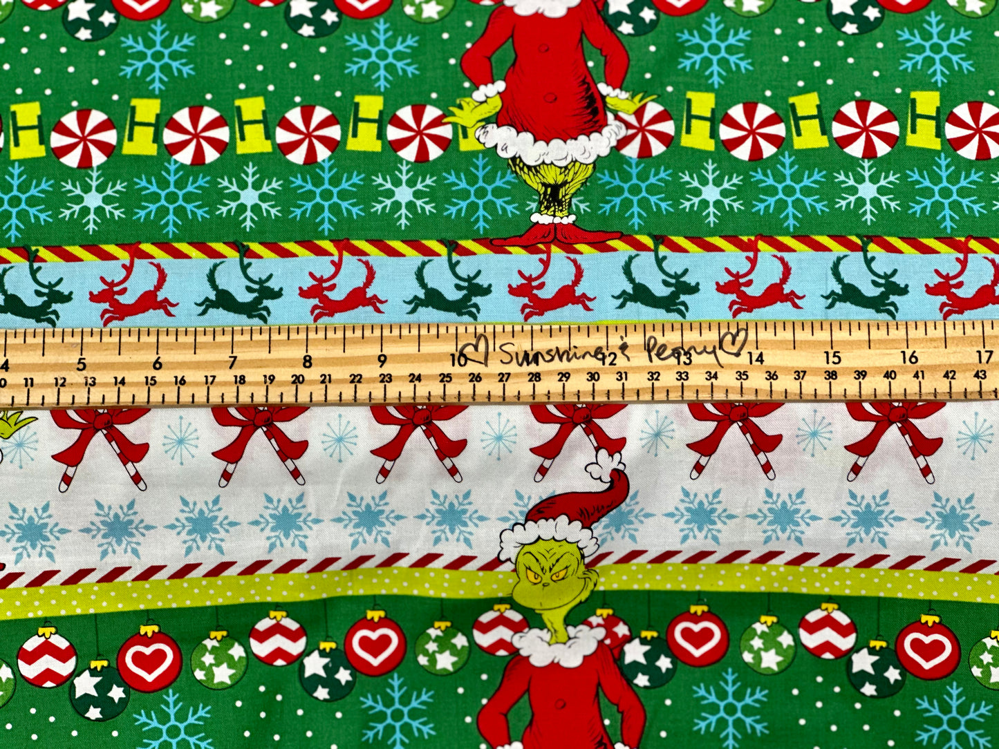 Robert Kaufman - Dr. Seuss - Christmas - How the Grinch Stole Christmas - Christmas border stripe
