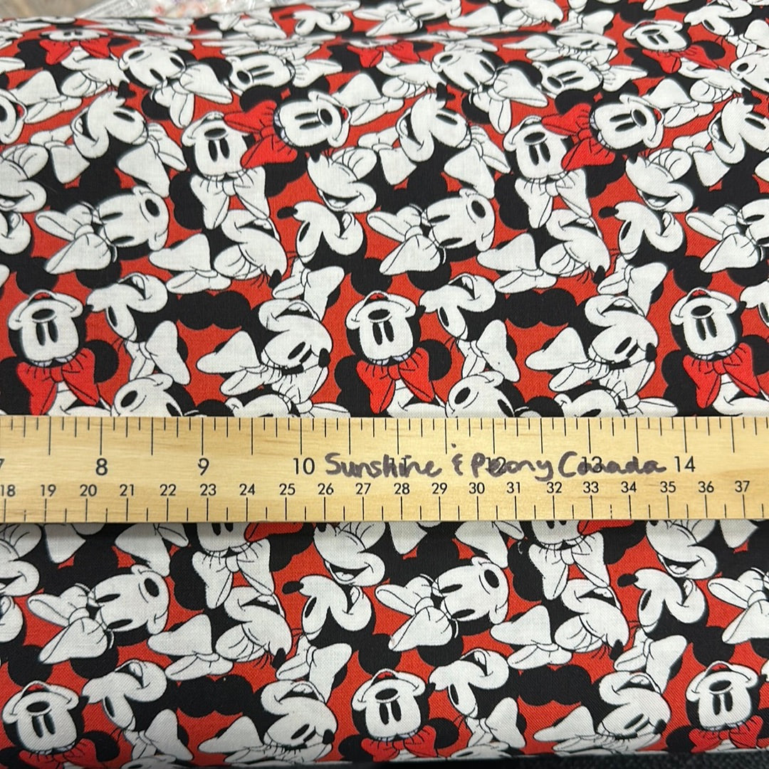 Minnie Mouse - Tossed Stack - Priced by the Half Metre