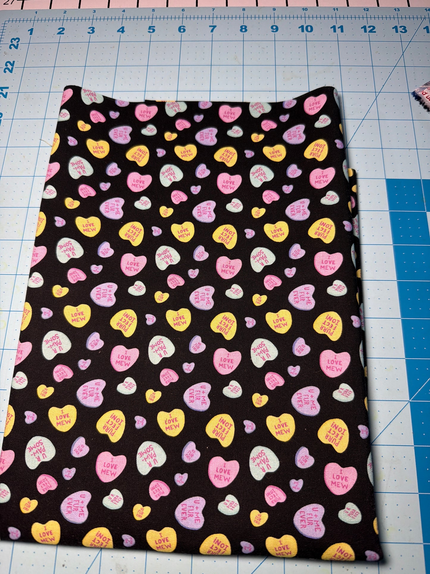 Dear Stella  - Confursation -  Jet - from the Hugs N Purrs Collection by Leezaworks for Dear Stella - Priced by the Half Metre