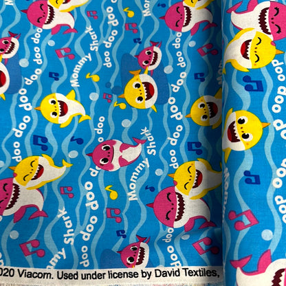 Springs Creative - Baby Shark Music - Mommy Shark - Blue -  Nickelodeon collection - Per Half Metre