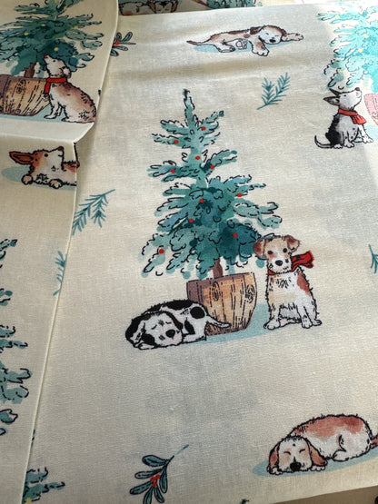 The Craft Cotton Company - Man's Best Friend Collection - Sleepy Dog - Cream