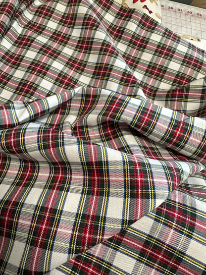 last full yard of fabric 

House of Wales Plaid Collection by Robert Kaufman - Ivory