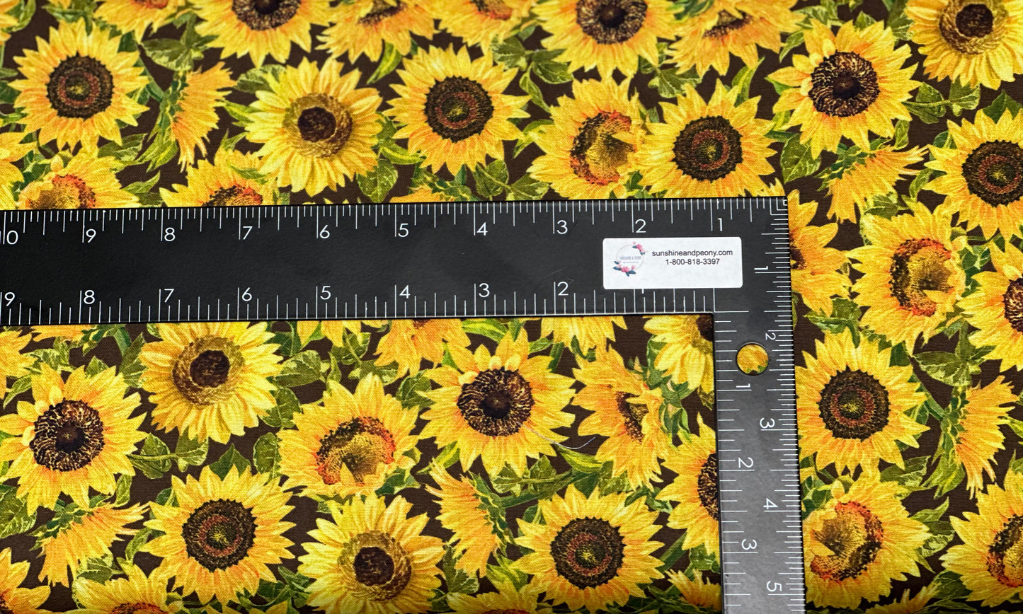 Nuances de la saison 11 - Tournesols sur crème - par Robert Kaufman Fabrics