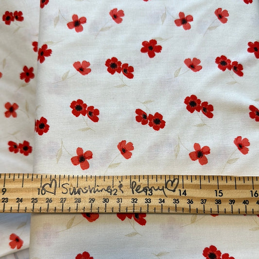 Laura Ashley - Oxford Collection - Story Time Floral in Cream - Poppies