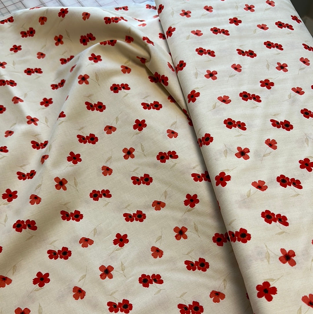 Laura Ashley - Oxford Collection - Story Time Floral in Cream - Poppies