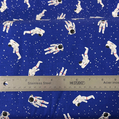 Bleu de la NASA - Riley Blake - astronautes sur fond bleu spatial