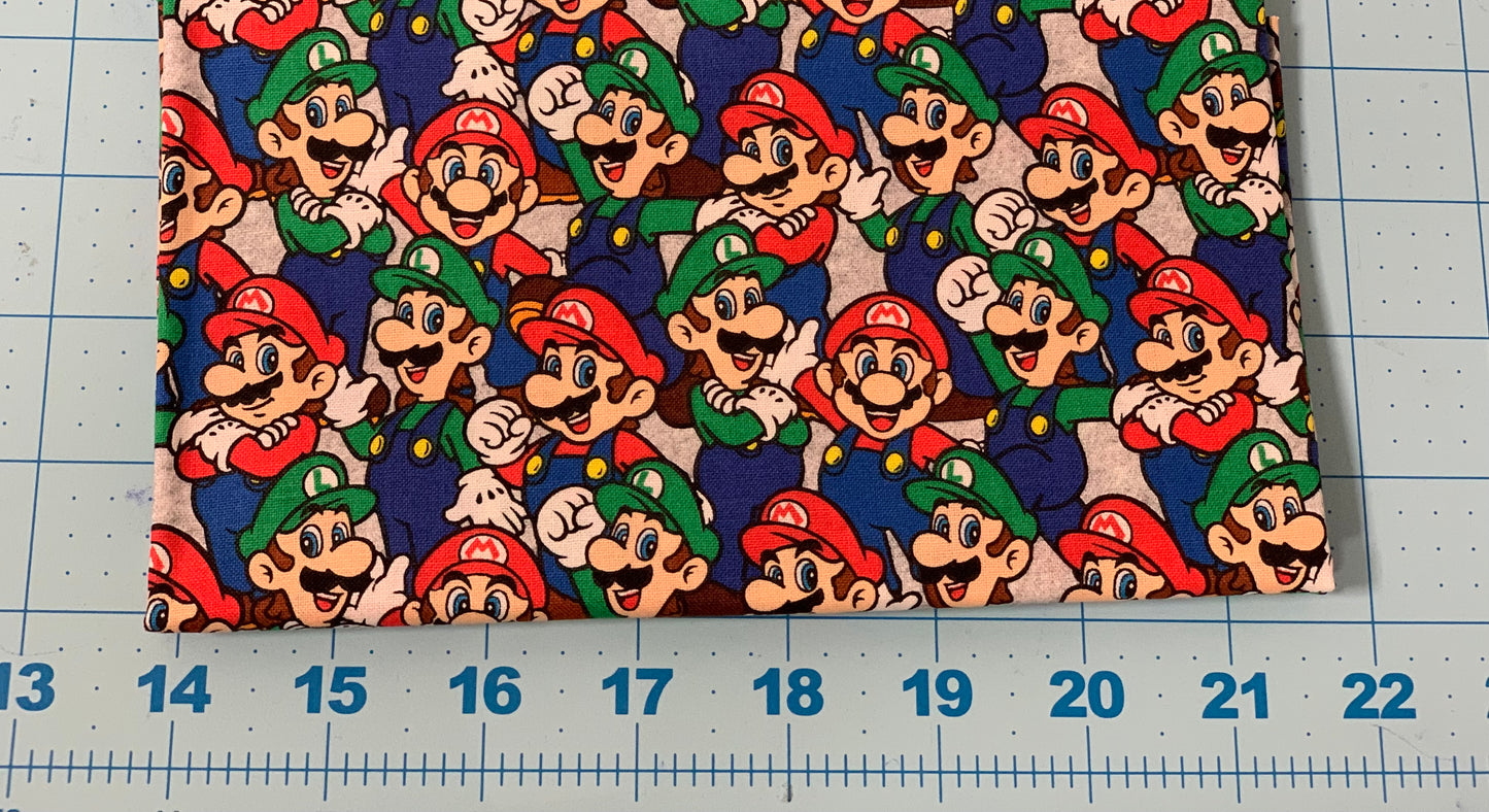 Last cut -  half yard - Springs Creative - Nintendo - Mario & Luigi Packed